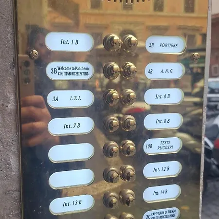 아파트 Welcome To Pantheon