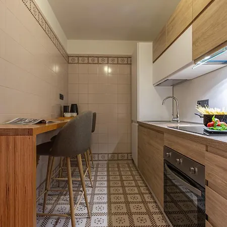 Welcome To Pantheon Appartement *